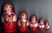 #05001 Matroyshka doll w/Cat Measures 15 tall  5 pc. Set $12